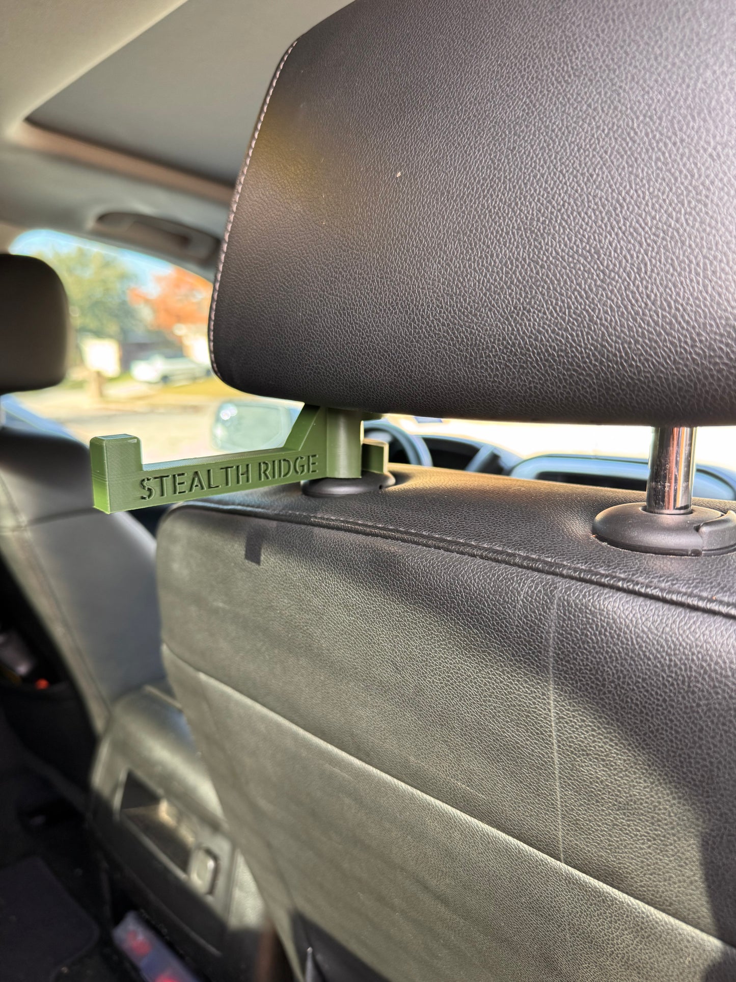 Headrest Bow Hanger