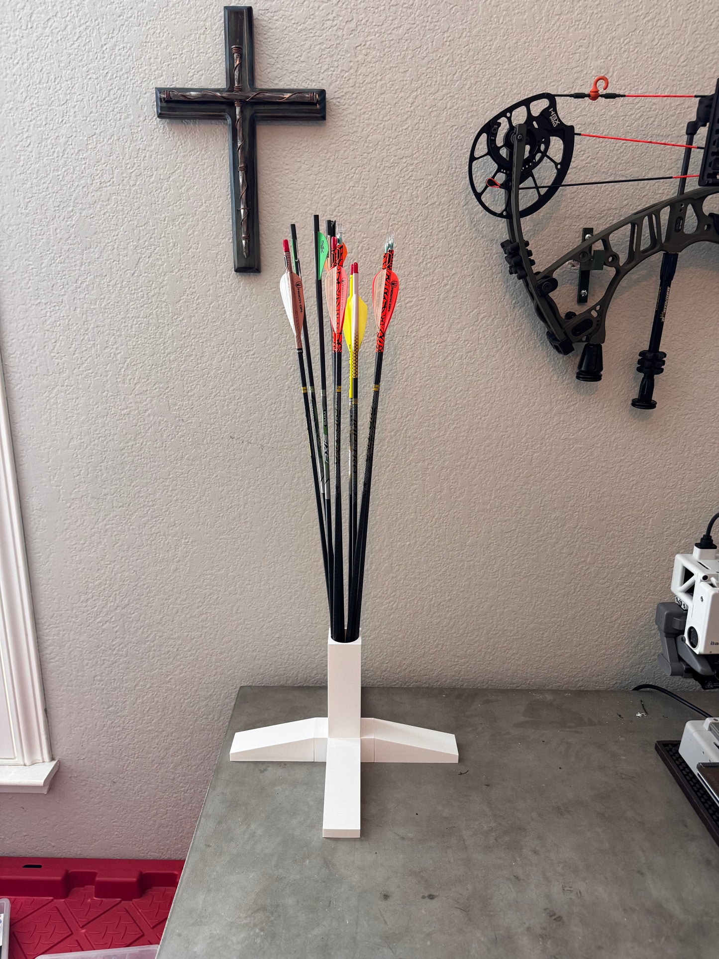Arrow Caddy Stand