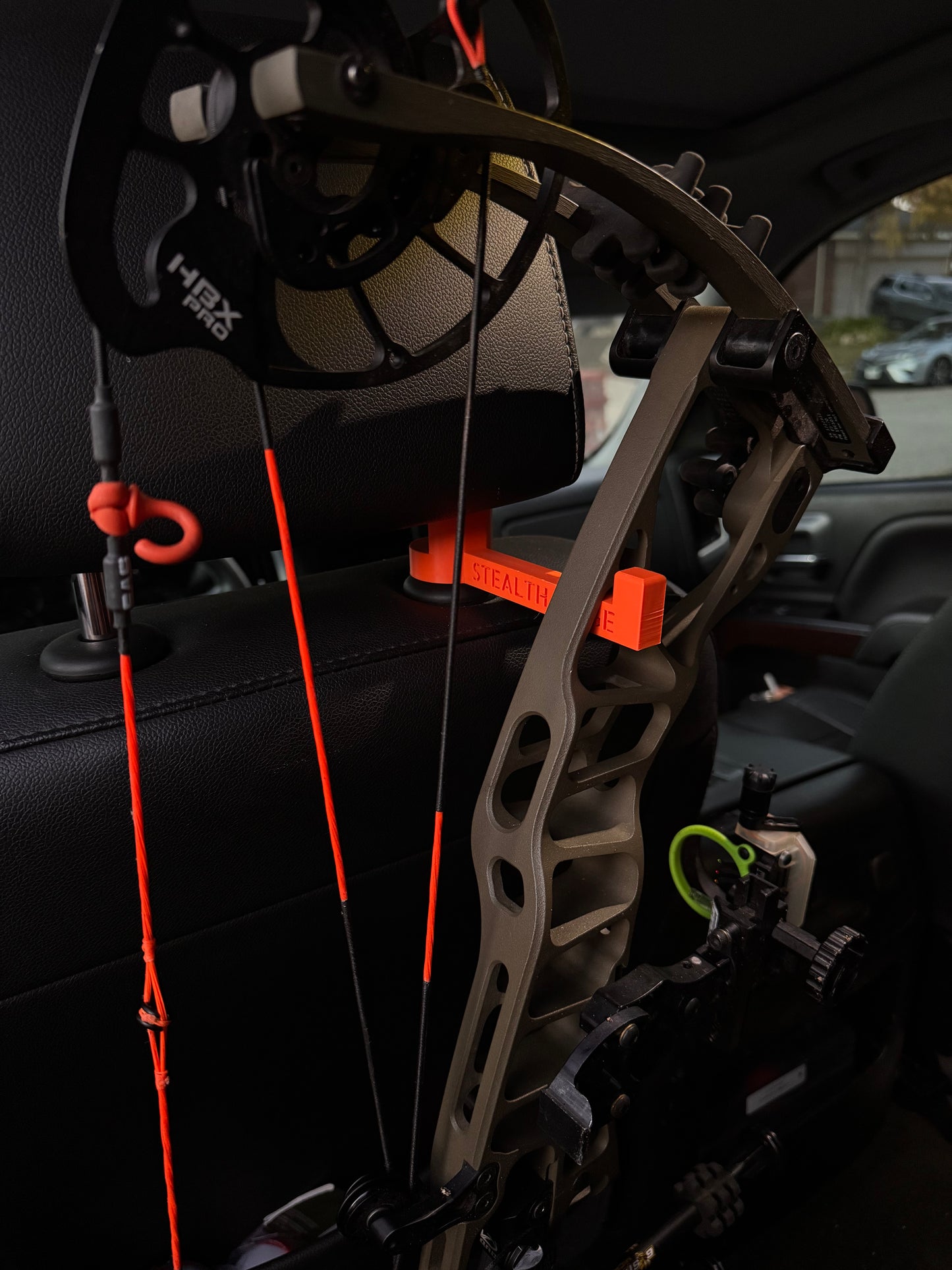 Headrest bow hanger